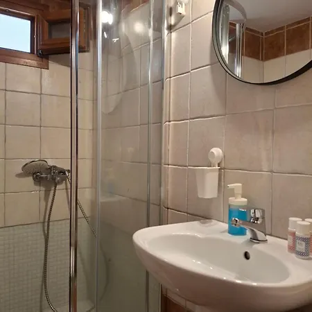 Rodon2 - Two Bedroom Lejlighed Afytos