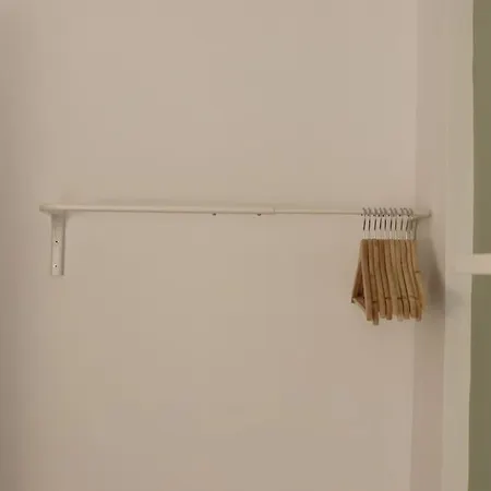 Rodon2 - Two Bedroom * アフィトス